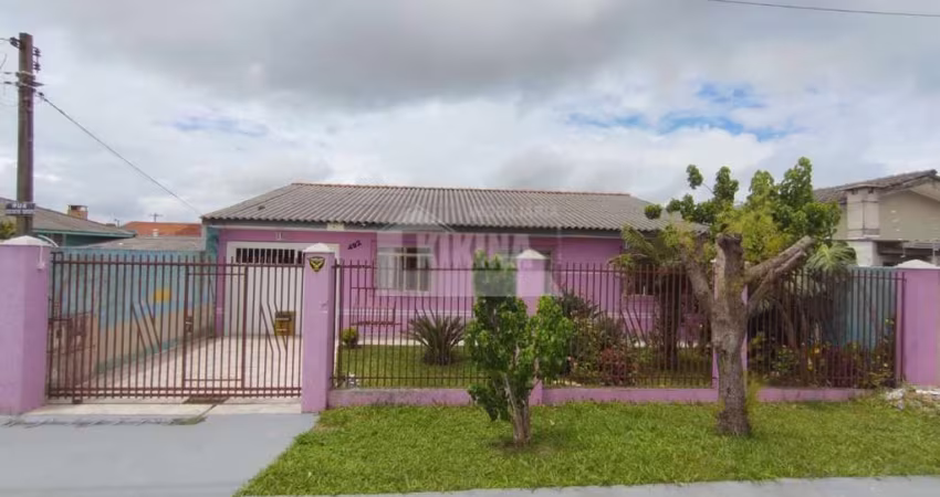 Casa Residencial com 3 quartos  à venda, 448.00 m2 por R$390000.00  - Uvaranas - Ponta Grossa/PR