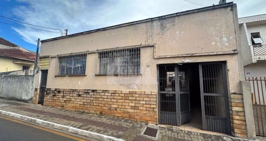 Terreno com 2 quartos  à venda, 330.00 m2 por R$550000.00  - Centro - Ponta Grossa/PR