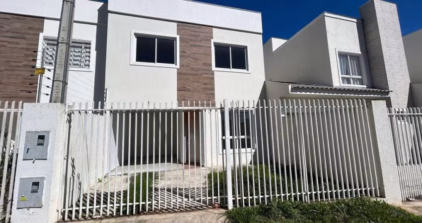 Sobrado com 3 quartos  à venda, 100.55 m2 por R$430000.00  - Uvaranas - Ponta Grossa/PR