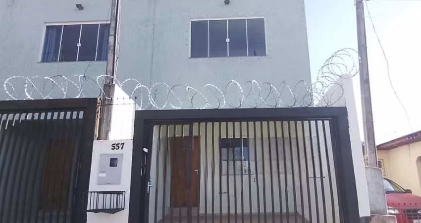 Sobrado com 2 quartos  à venda, 49.00 m2 por R$260000.00  - Uvaranas - Ponta Grossa/PR