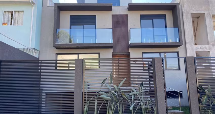 Sobrado com 3 quartos  à venda, 179.21 m2 por R$1550000.00  - Mossungue - Curitiba/PR