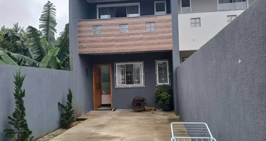Sobrado com 2 quartos  à venda, 66.56 m2 por R$225000.00  - Boa Vista - Ponta Grossa/PR