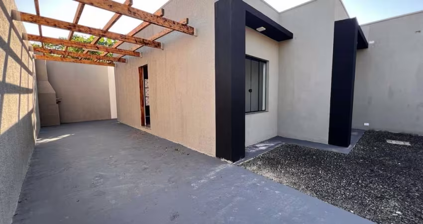 Casa Residencial com 2 quartos  à venda, 55.00 m2 por R$185000.00  - Neves - Ponta Grossa/PR