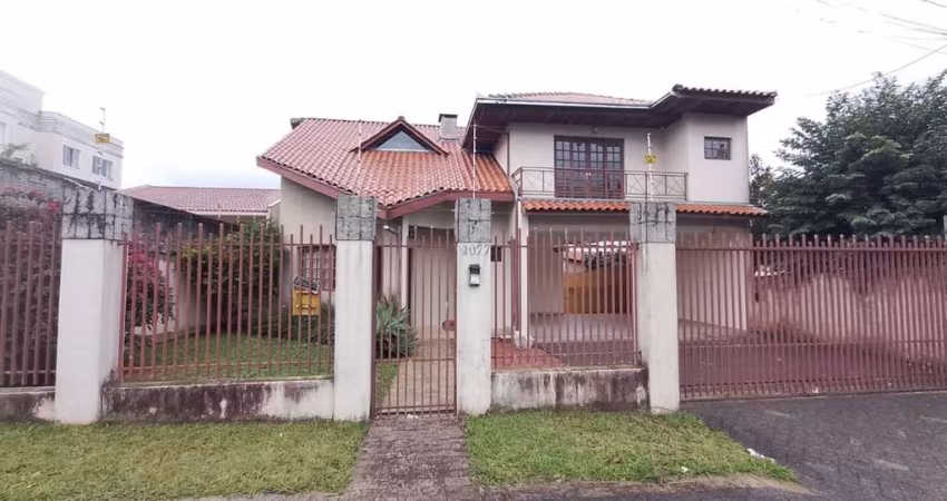 Casa Residencial com 3 quartos  à venda, 172.90 m2 por R$750000.00  - Jardim Carvalho - Ponta Grossa/PR