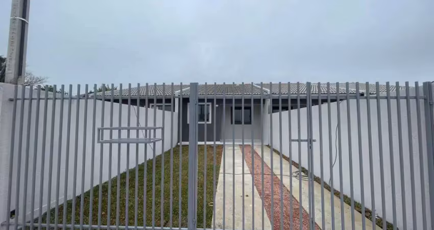 Casa Residencial com 2 quartos  à venda, 55.00 m2 por R$180000.00  - Neves - Ponta Grossa/PR