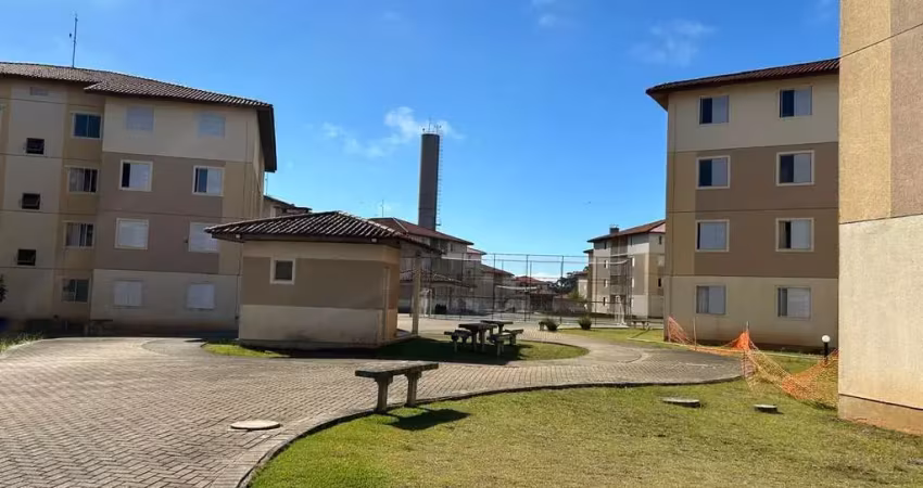 Apartamento com 2 quartos  à venda, 55.00 m2 por R$215000.00  - Uvaranas - Ponta Grossa/PR