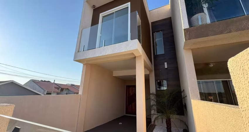 Sobrado com 2 quartos  à venda, 75.00 m2 por R$258000.00  - Uvaranas - Ponta Grossa/PR