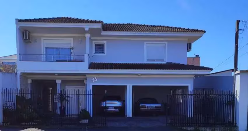 Sobrado com 3 quartos  à venda, 286.00 m2 por R$1650000.00  - Jardim Carvalho - Ponta Grossa/PR