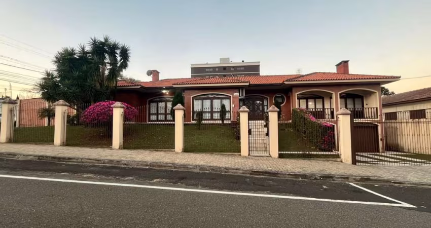 Casa Residencial com 4 quartos  à venda, 550.00 m2 por R$2200000.00  - Jardim Carvalho - Ponta Grossa/PR