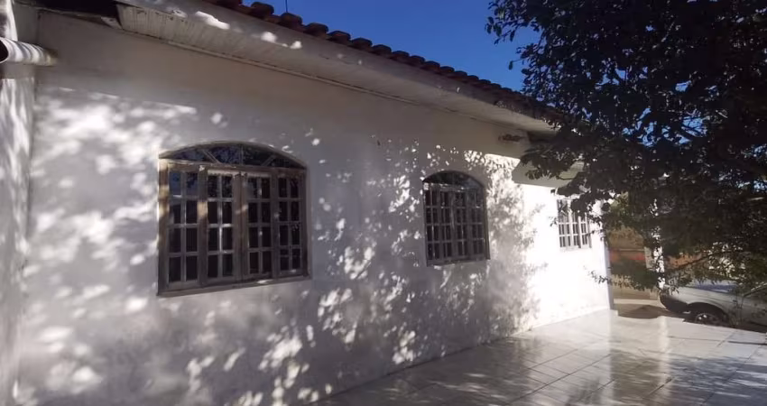 Casa Comercial com 3 quartos  à venda, 100.00 m2 por R$296800.00  - Contorno - Ponta Grossa/PR