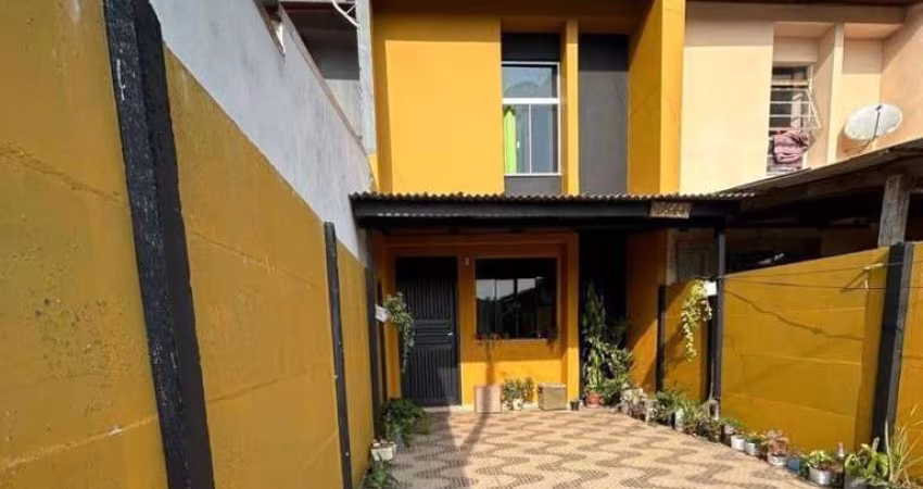 Sobrado com 2 quartos  à venda, 49.00 m2 por R$210000.00  - Colonia Dona Luiza - Ponta Grossa/PR