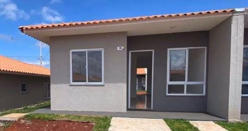 Casa Residencial com 2 quartos  à venda, 45.00 m2 por R$175000.00  - Uvaranas - Ponta Grossa/PR