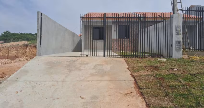 Casa Residencial com 2 quartos  à venda, 50.00 m2 por R$190000.00  - Uvaranas - Ponta Grossa/PR