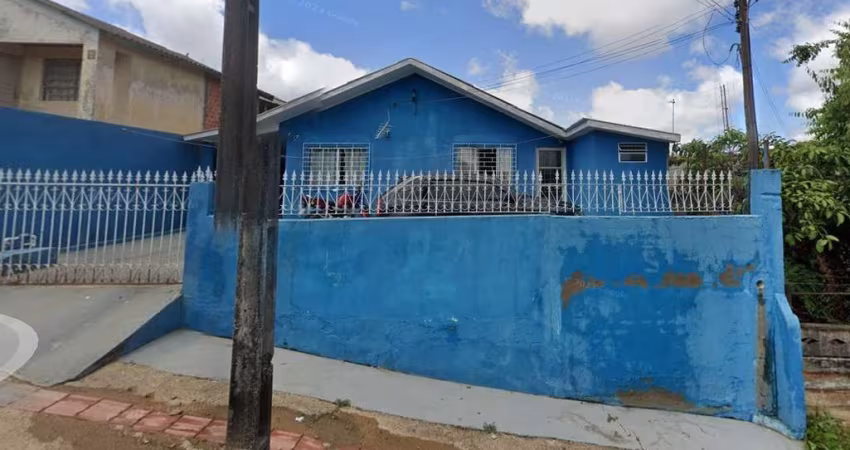 Casa Residencial com 4 quartos  para alugar, 130.00 m2 por R$950.00  - Contorno - Ponta Grossa/PR