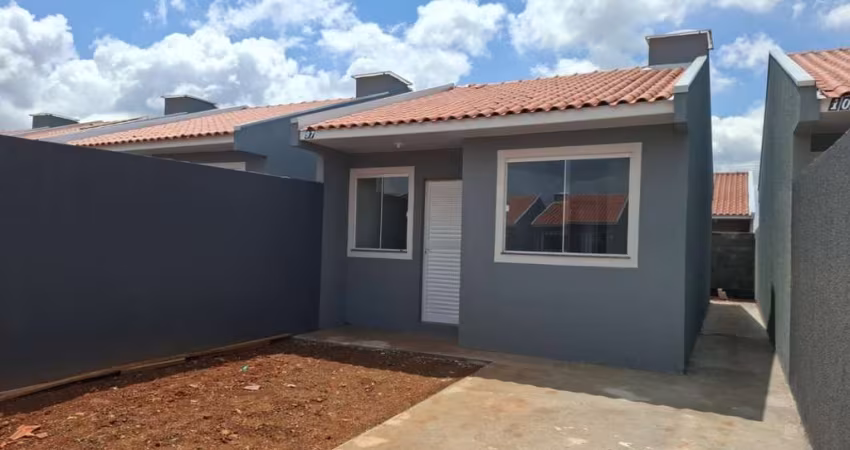 Casa Residencial com 2 quartos  à venda, 45.00 m2 por R$175000.00  - Cara Cara - Ponta Grossa/PR