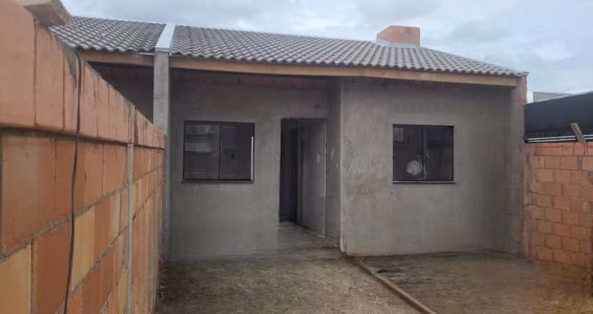 Casa Residencial com 2 quartos  à venda, 45.00 m2 por R$180000.00  - Colonia Dona Luiza - Ponta Grossa/PR