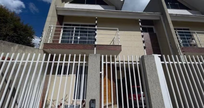Sobrado com 3 quartos  à venda, 162.50 m2 por R$650000.00  - Orfas - Ponta Grossa/PR
