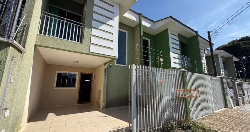 Sobrado com 3 quartos  à venda, 97.93 m2 por R$395000.00  - Uvaranas - Ponta Grossa/PR