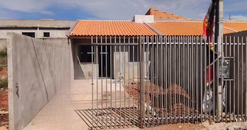 Casa Residencial com 2 quartos  à venda, 50.00 m2 por R$200000.00  - Uvaranas - Ponta Grossa/PR
