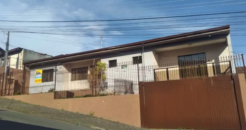 Casa residencial com 3 quartos  para alugar, 232.00 m2 por r$4000.00  - centro - ponta grossa/pr
