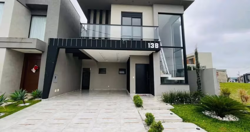 Sobrado com 4 quartos  à venda, 206.00 m2 por R$1050000.00  - Uvaranas - Ponta Grossa/PR