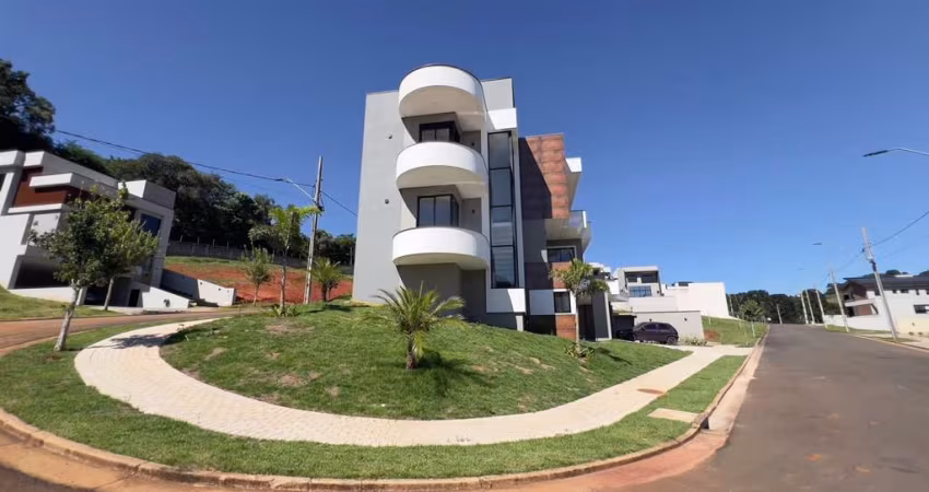 Casa Residencial à venda, 350.00 m2 por R$2490000.00  - Colonia Dona Luiza - Ponta Grossa/PR