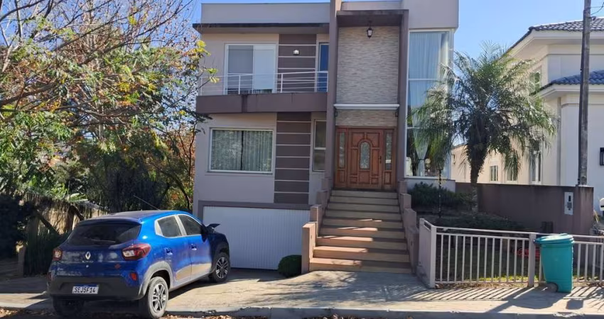 Casa Residencial com 3 quartos  à venda, 300.00 m2 por R$2000000.00  - Oficinas - Ponta Grossa/PR