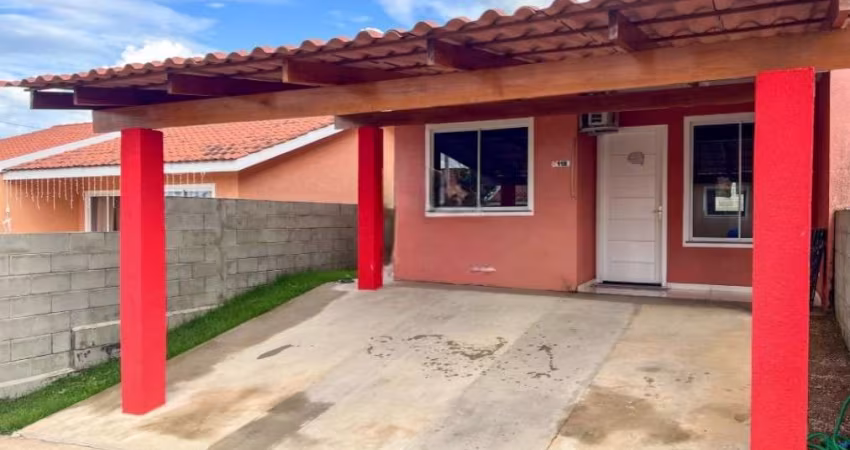 Casa Residencial com 2 quartos  à venda, 50.04 m2 por R$215000.00  - Uvaranas - Ponta Grossa/PR