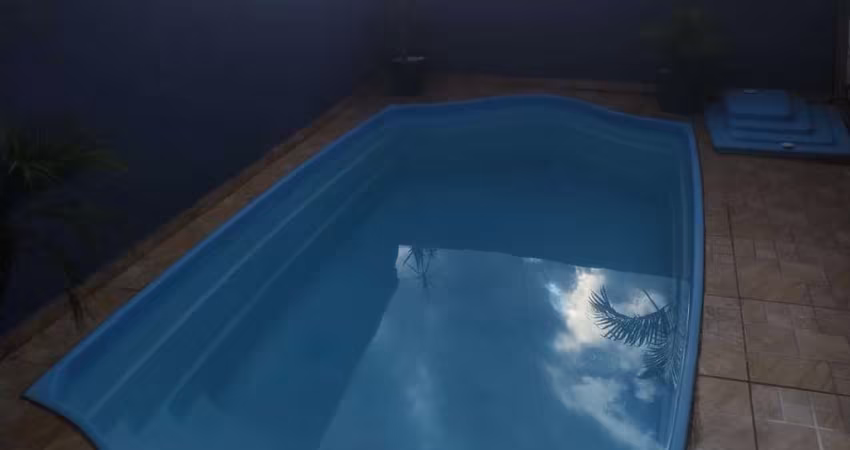 Casa Residencial com 2 quartos  à venda, 65.00 m2 por R$285000.00  - Contorno - Ponta Grossa/PR