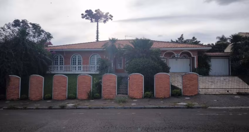 Casa Comercial com 4 quartos  para alugar, 362.00 m2 por R$15000.00  - Estrela - Ponta Grossa/PR