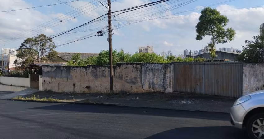 Área para alugar, 462.00 m2 por R$1000.00  - Jardim Carvalho - Ponta Grossa/PR