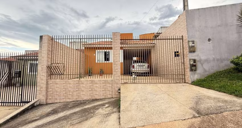 Casa Residencial com 2 quartos  à venda, 65.00 m2 por R$400000.00  - Contorno - Ponta Grossa/PR