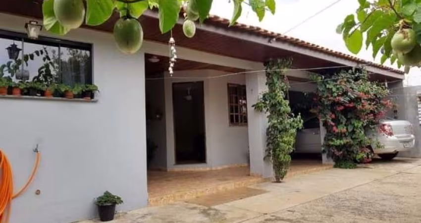 Casa Residencial com 2 quartos  à venda, 124.00 m2 por R$360000.00  - Uvaranas - Ponta Grossa/PR