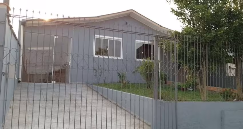 Casa Residencial com 3 quartos  à venda, 275.00 m2 por R$260000.00  - Boa Vista - Ponta Grossa/PR