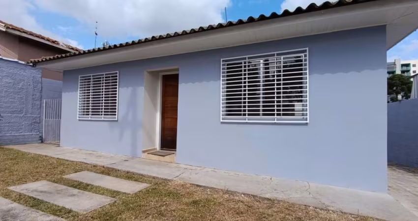 Casa Residencial com 2 quartos  para alugar, 70.00 m2 por R$1600.00  - Contorno - Ponta Grossa/PR