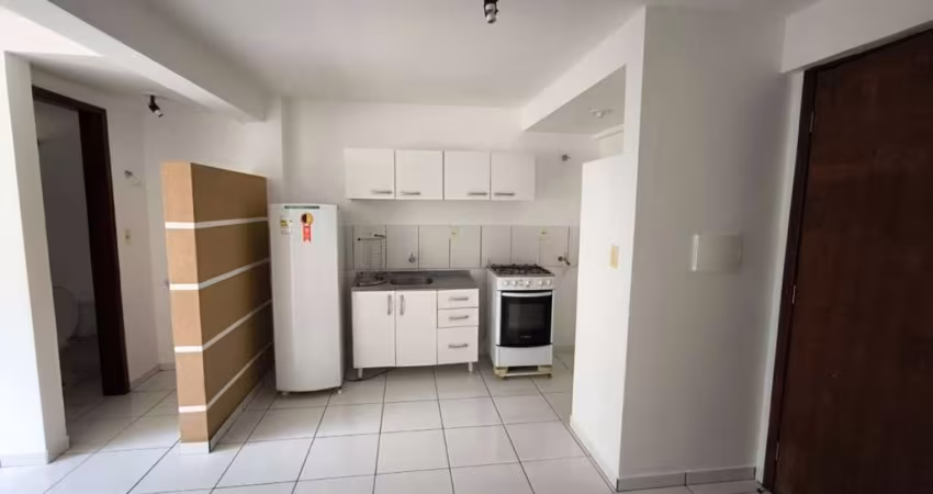 Kitinet. para alugar, 20.00 m2 por R$1000.00  - Uvaranas - Ponta Grossa/PR