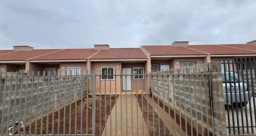 Casa Residencial com 2 quartos  para alugar, 50.00 m2 por R$800.00  - Neves - Ponta Grossa/PR