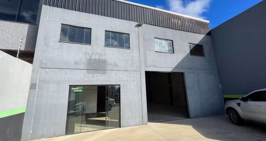 Barracão/Galpão para alugar, 329.44 m2 por R$6500.00  - Colonia Dona Luiza - Ponta Grossa/PR