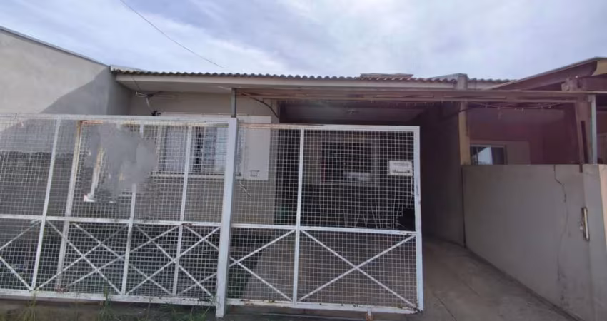 Casa Residencial com 3 quartos  para alugar, 60.00 m2 por R$1500.00  - Boa Vista - Ponta Grossa/PR