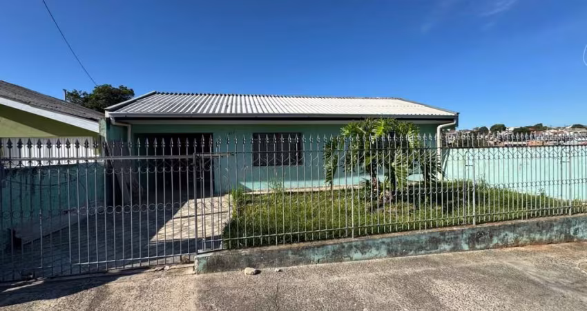 Casa Residencial com 2 quartos  para alugar, 70.00 m2 por R$2500.00  - Contorno - Ponta Grossa/PR
