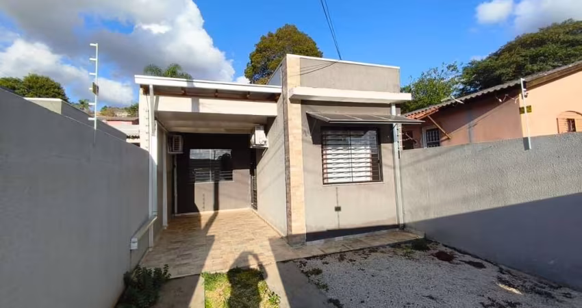 Casa Residencial com 3 quartos  para alugar, 55.00 m2 por R$1300.00  - Estrela - Ponta Grossa/PR