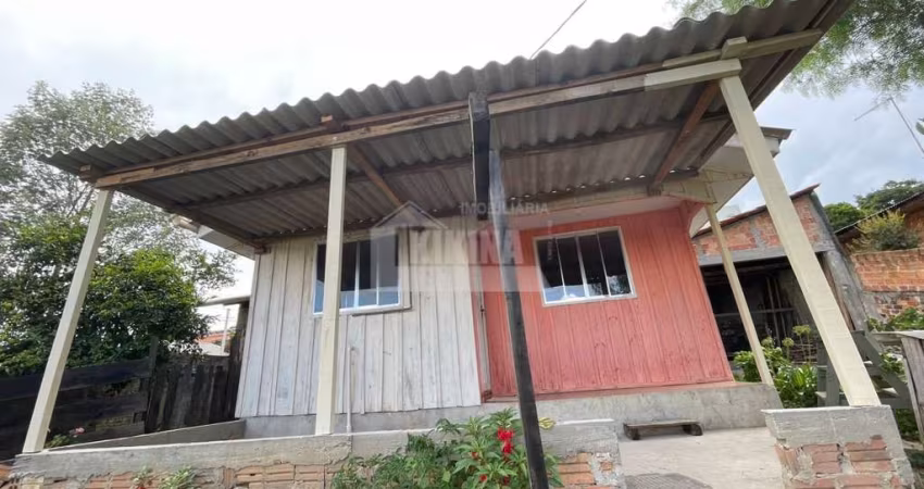 Casa Residencial com 2 quartos  para alugar, 62.00 m2 por R$800.00  - Uvaranas - Ponta Grossa/PR