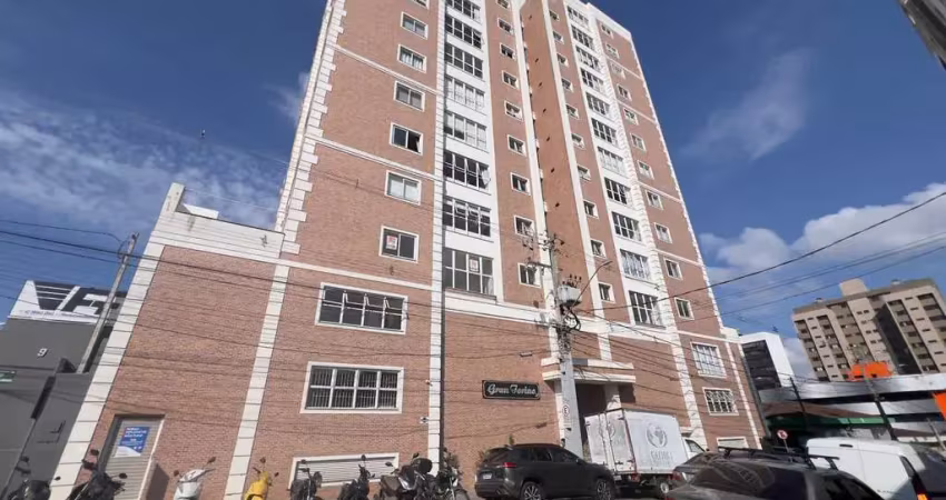 Apartamento com 3 quartos  para alugar, 170.00 m2 por r$6500.00  - centro - ponta grossa/pr