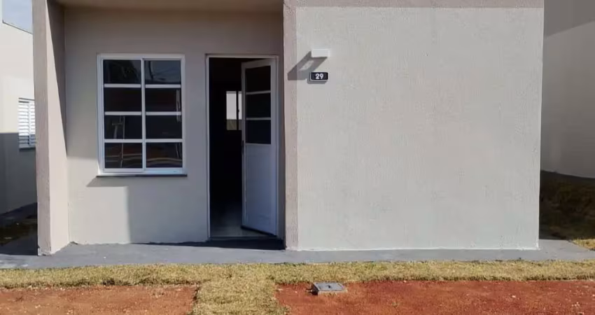 Casa residencial com 2 quartos  para alugar, 55.00 m2 por r$900.00  - neves - ponta grossa/pr