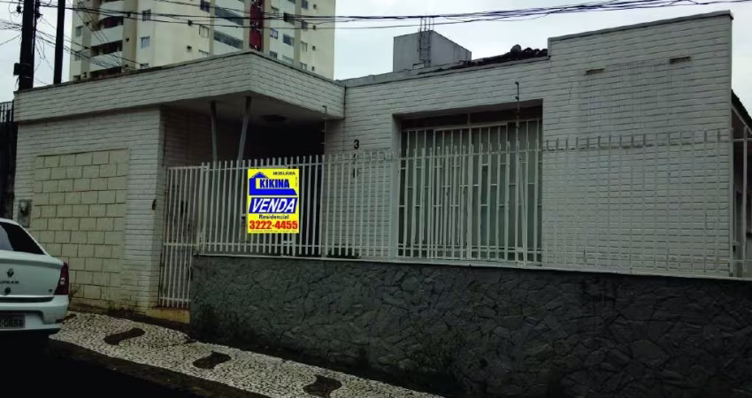 Terreno à venda, 423.00 m2 por R$827520.00  - Centro - Ponta Grossa/PR