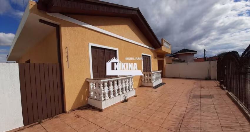 Casa Residencial com 5 quartos  à venda, 400.00 m2 por R$650000.00  - Uvaranas - Ponta Grossa/PR