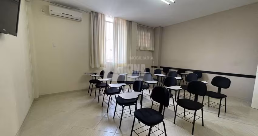Comercial para alugar, 173.00 m2 por R$2500.00  - Centro - Ponta Grossa/PR