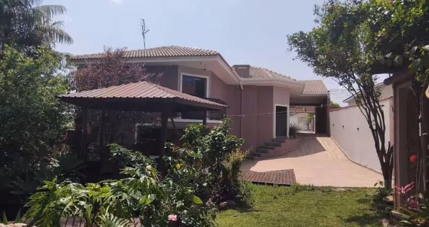Casa residencial com 3 quartos  para alugar, 280.00 m2 por r$5500.00  - jardim carvalho - ponta grossa/pr