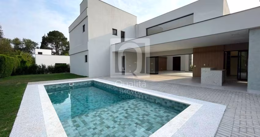 Sobrado à venda no Condomínio Residencial Lago Azul- Araçoiaba da Serra