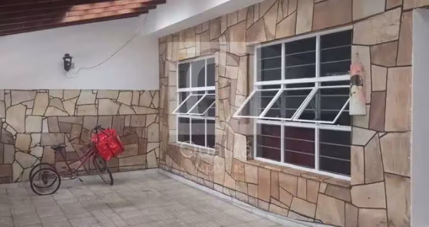 Casa com 3 quartos à venda na Vila Assis, Sorocaba 